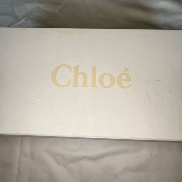 Chloe Silver Scalloped Women's Flats - Picture 9 of 9